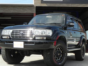 TOYOTA LAND CRUISER 80