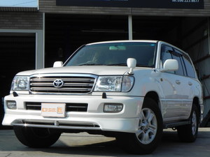 TOYOTA LAND CRUISER 100